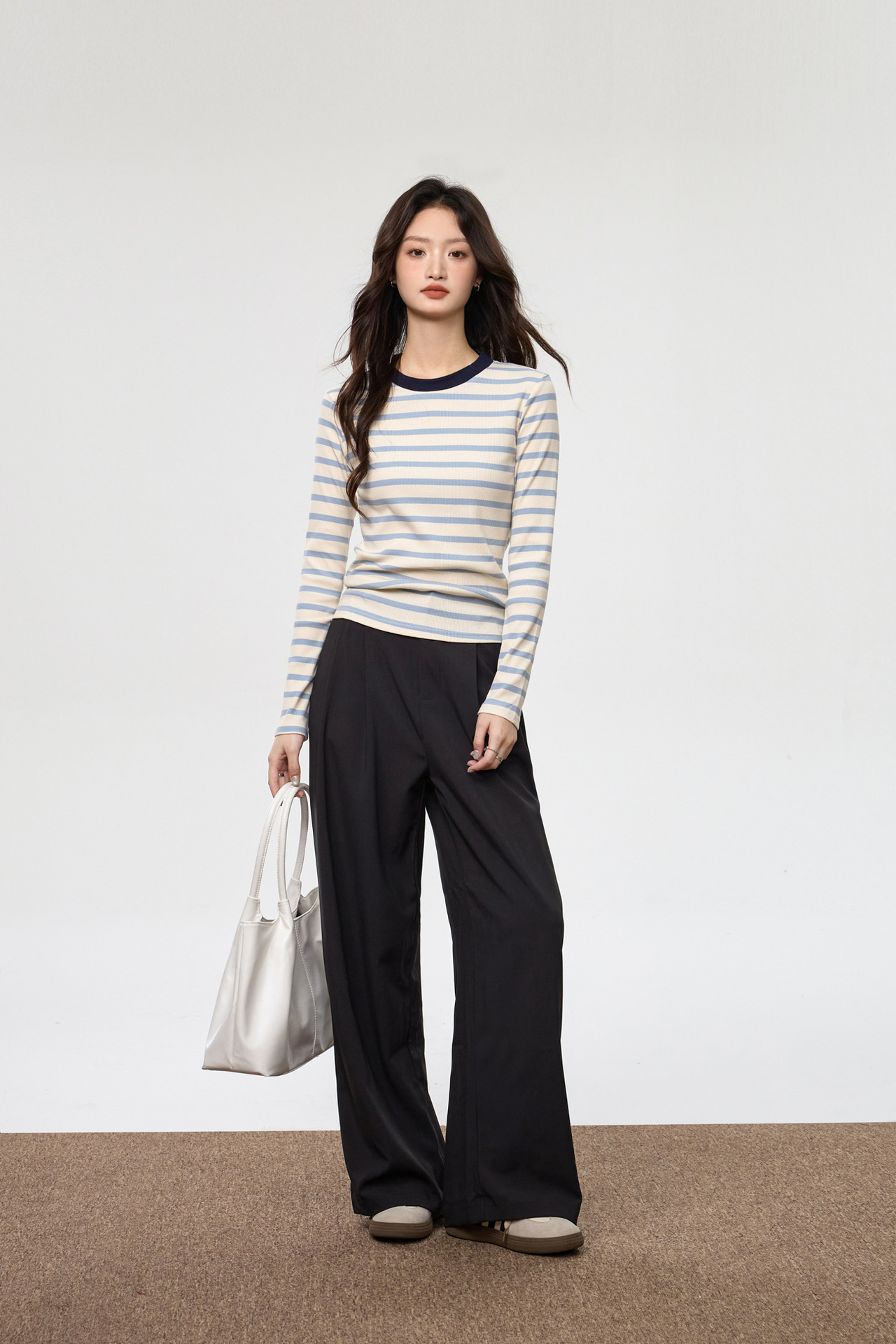 hmqViviiyNSAyin+WuaUt9Ly9Vn2po3TIy/Y