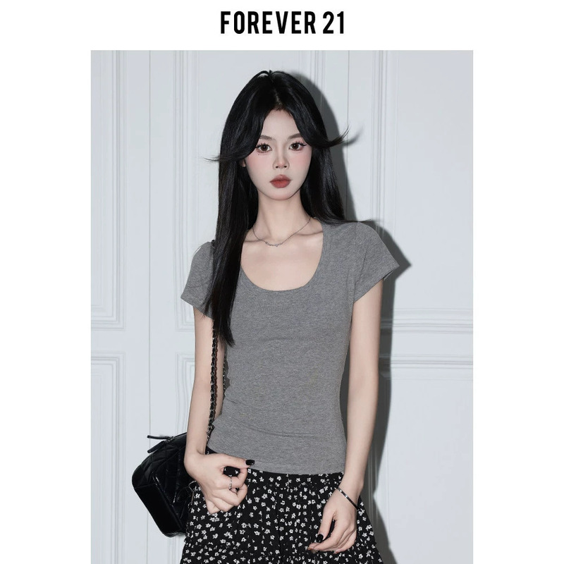 Forever 21 Retro Gray Slim-Fit U-Neck Short-Sleeve Top for Women, Spring/Summer Basic Style, Regular Shoulder Base T-Shirt Forever 21 Retro Gray Slim-Fit U-Neck Short-Sleeve Top for Women, Spring/Summer Basic Style, Regular Shoulder Base T-Shirt