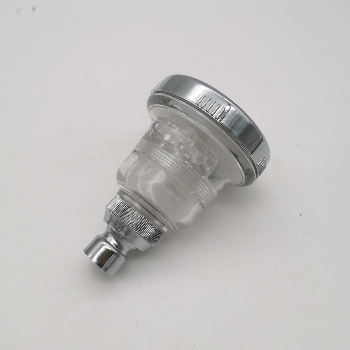 The American-style shower ceiling is equipped with a concealed 3-inch filter and a three-function pressurized small shower head for rain suppression Specification drawing