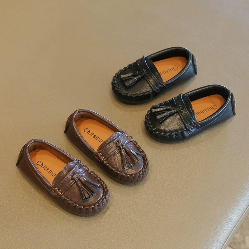 Детские летние ботинки в корейском стиле, модель 2025 года, новые, для девочек и мальчиков, модные кожаные, без застежек.