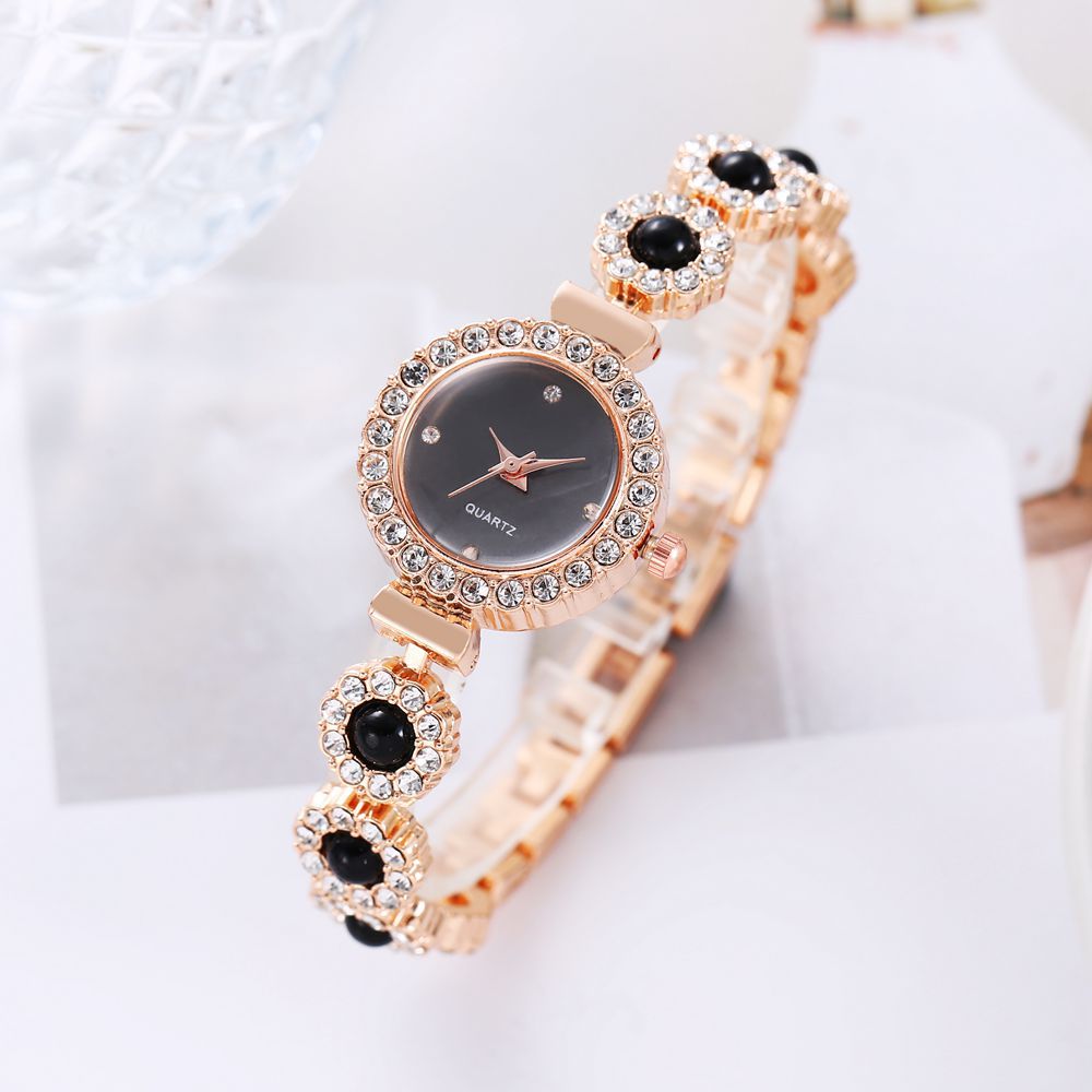 Transmisión en vivo transfronteriza reloj de estudiante piedra preciosa de imitación de color con incrustaciones de diamantes ins estilo universitario temperamento esfera pequeña decoración reloj de pulsera