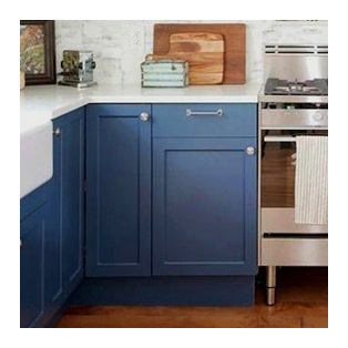 Nationwide Installation of American-Style House, Whole House Custom Cabinets, Open Kitchen, Overall Quartz Stone Countertops, Island Table