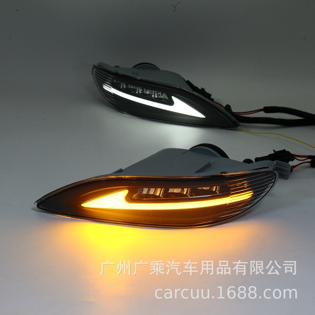 Adecuado para Toyota Corolla 2003-09 luz diurna con luz amarilla de dirección LED luz antiniebla Camry luz diurna