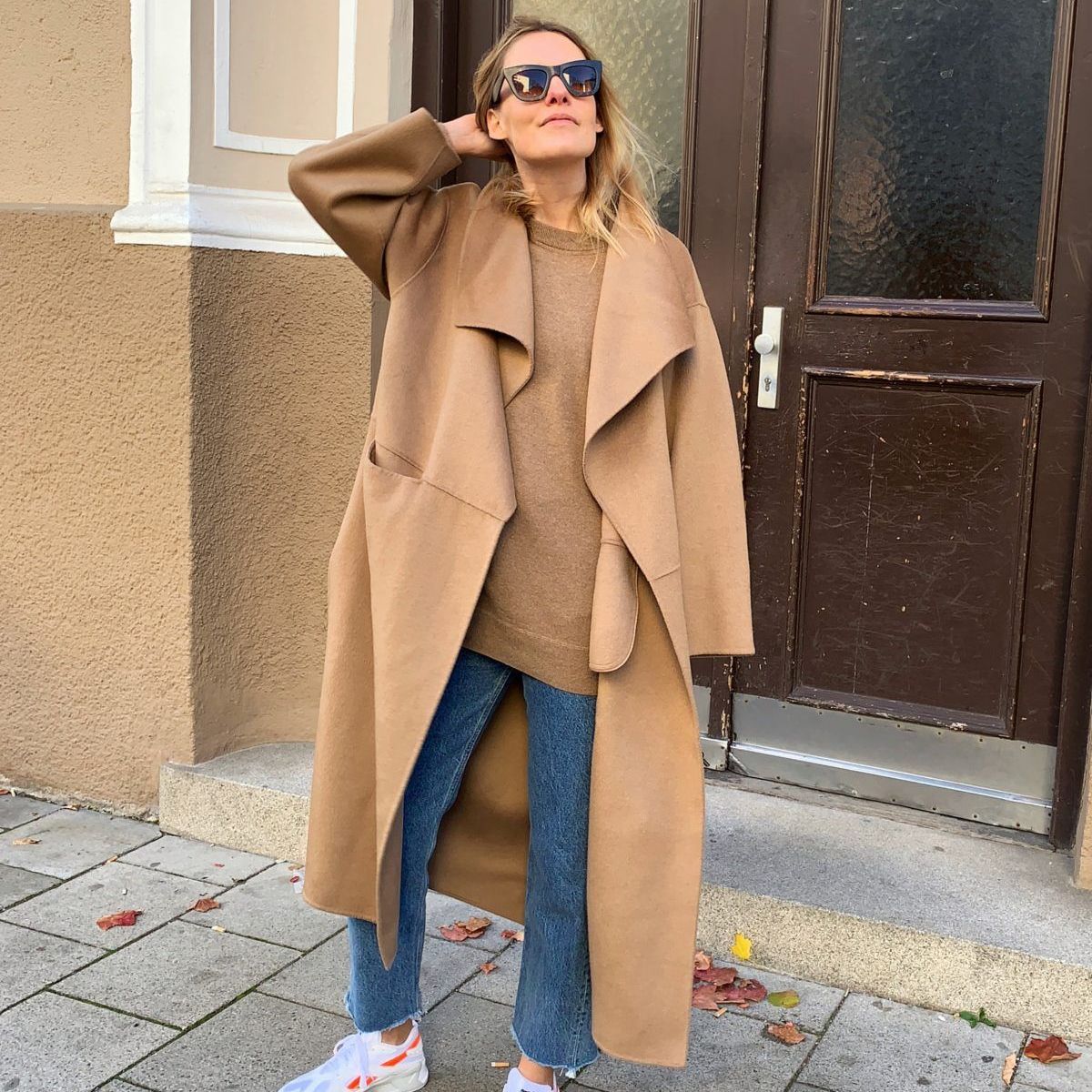Abbigliamento da donna, cappotto da donna in lana alla moda, giacca da pendolare di media lunghezza_voghion.com