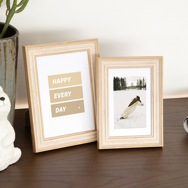 wall photo frame