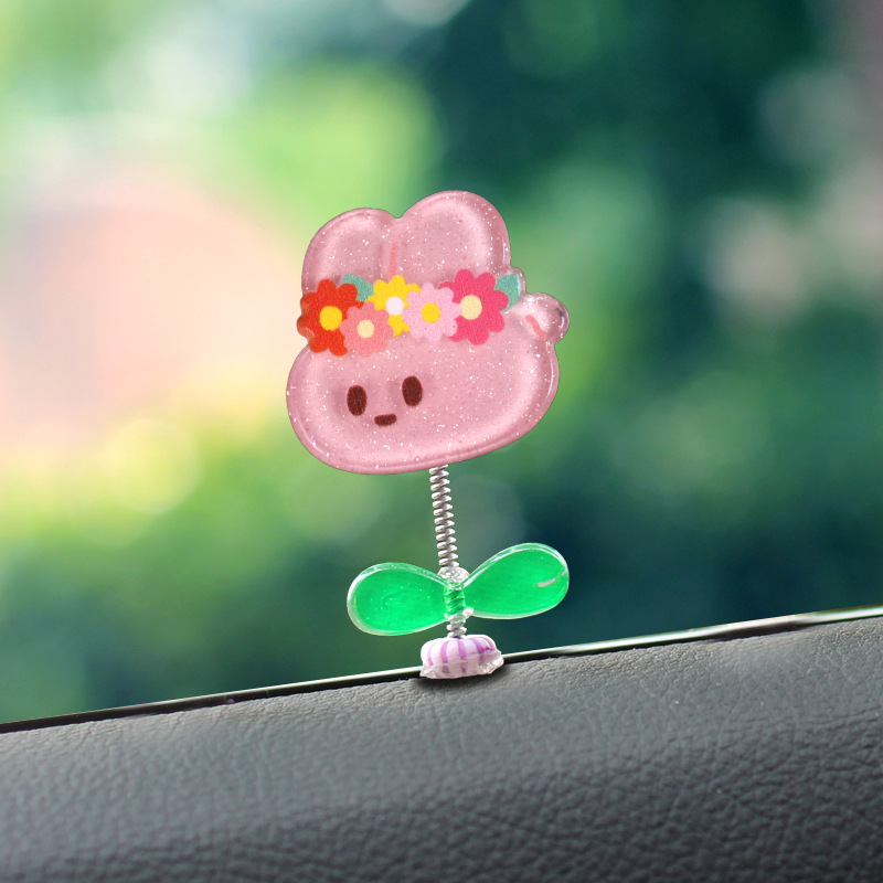 Adornos pequeños de dibujos animados lindos, decoraciones interiores de automóviles, adornos de automóviles, autos eléctricos, muñecas que sacuden la cabeza, descompresión de escritorio, celebridades de Internet