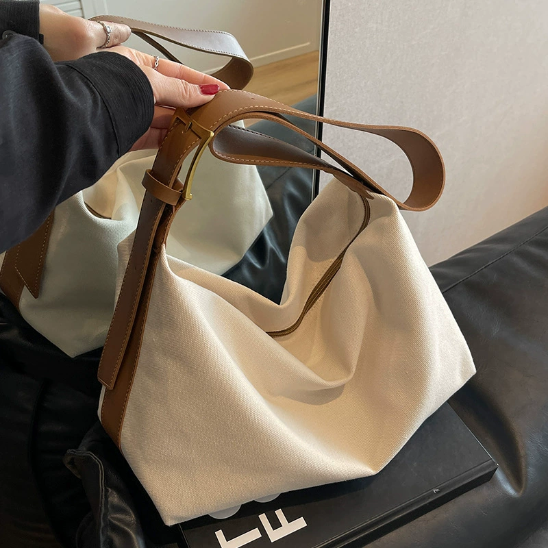 Summer capacious shoulder bag, one-shoulder bag, oxford cloth, 2023 collection