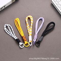 メーカーの卸売りは色を合わせて編みます。