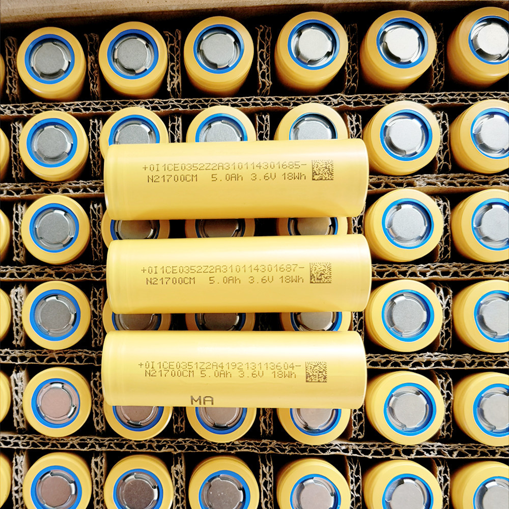 现货批发三元锂电池蜂巢21700-5000mah5C动力储能电动车平衡车