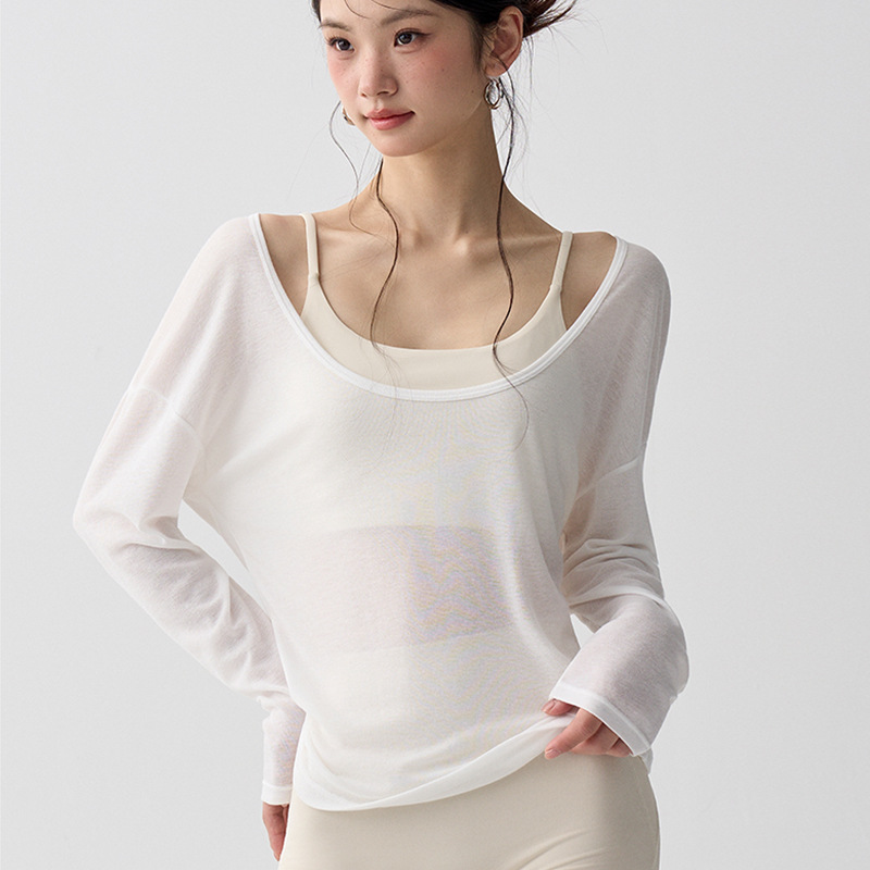 New Yoga Wear Loose Sports Blouse for Women, Light, Breathable and Beautiful Long-Sleeved T-Shirt Pilates Fitness Top