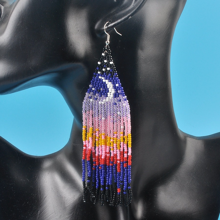 1 Pair Vintage Style Exaggerated Moon Seed Bead Drop Earrings display picture 2