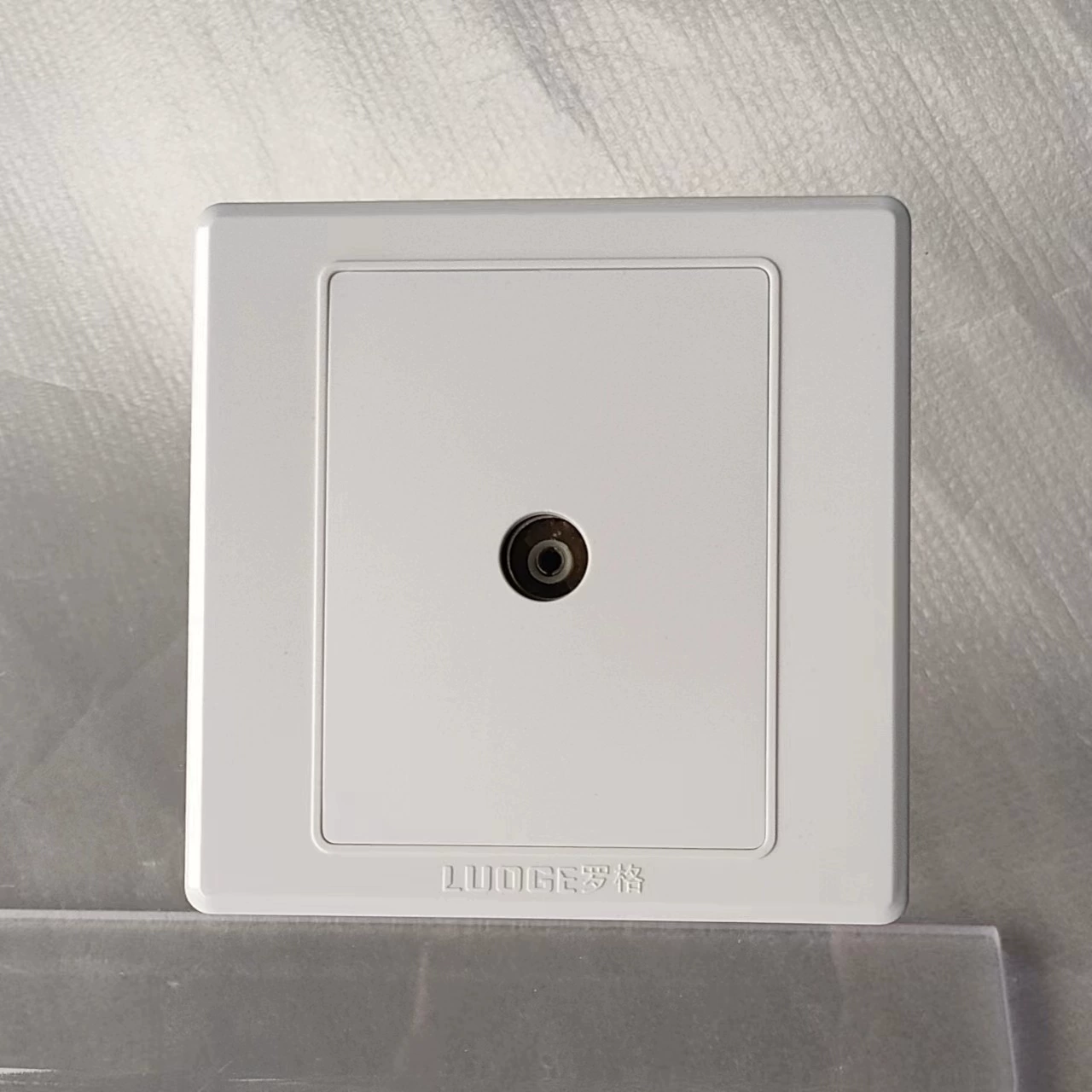 Luoge Wall Ultra-Thin Switch Panel - Lightweight, Multi-Config Electrical Socket Box with Light