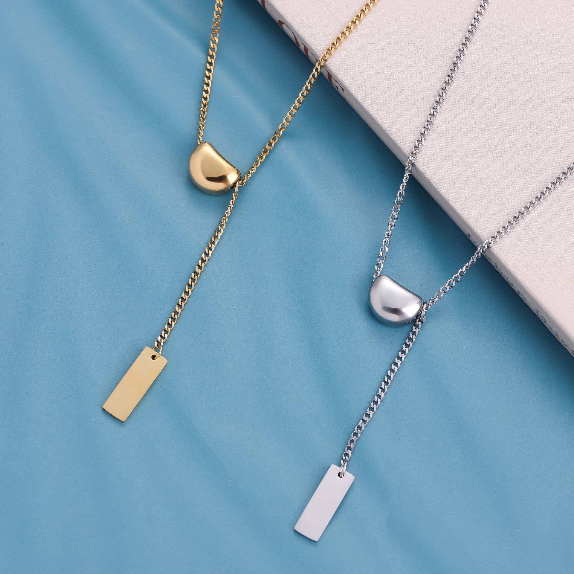 Fashion Heart Shape Titanium Steel Plating Shell Zircon Pendant Necklace 1 Piece