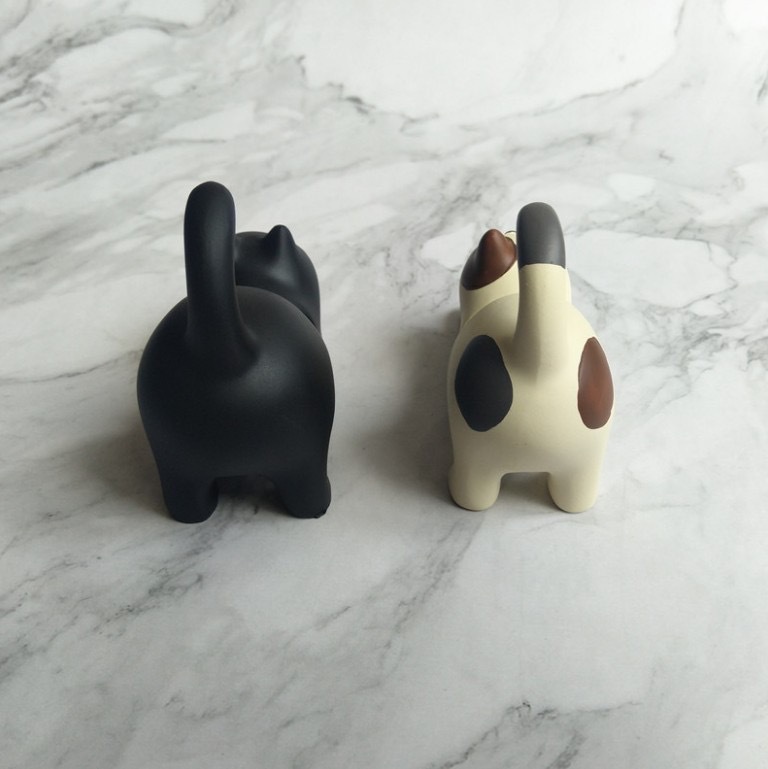雑貨伸ばし猫デスクトップスタンド黒猫オーナメント怠惰な携帯電話スタンド樹脂工芸品|undefined