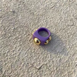 项链;耳环;耳钉