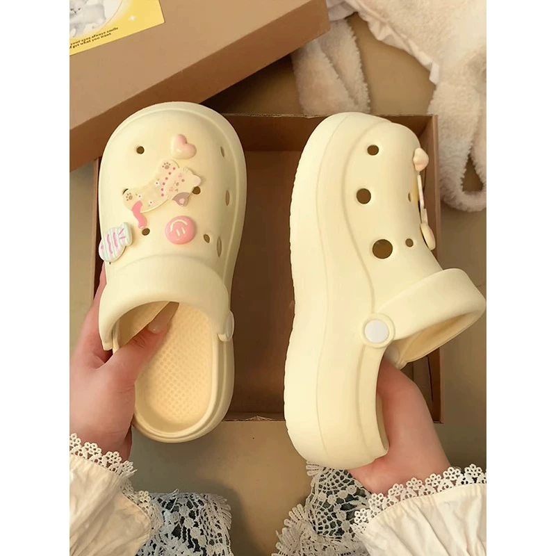 Cartoon summer universal footwear platform, breathable comfortable slippers