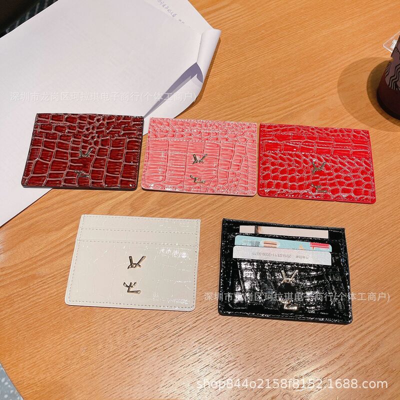 2025 New Autumn and Winter Hot-Selling Short Style Ins Fashion Versatile Wallet with Multiple Card Slots Creative Coin Purse Storage Bag
