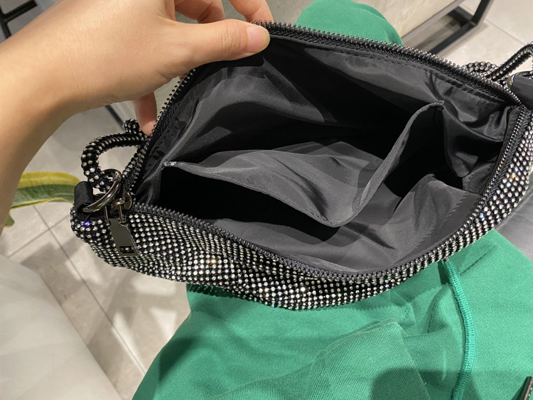 Women's Small All Seasons Pvc Solid Color Fashion Square Zipper Underarm Bag display picture 35