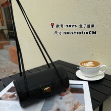 Jennieͬ��26�¿�AͲҸ�°���֦�y�^��ţƤ���g��μ�����Ů��