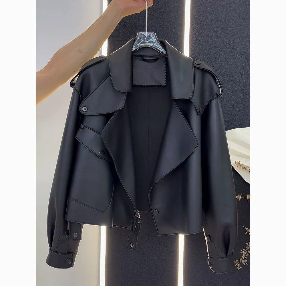 2025 весенний и осенний дизайн чувство свободного американского ретро черный кожаный короткий пиджак женский маленький локомотив ветер