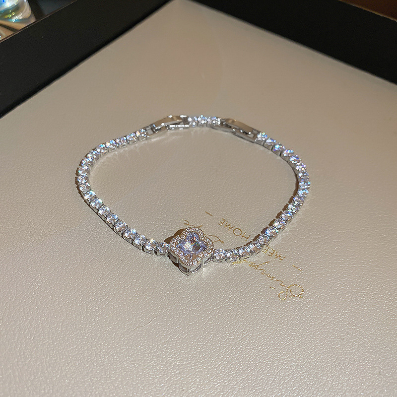 Oro real electrochapado circón Rosa fritillary flor pulsera elegante todo-fósforo pulsera luz lujo de alta calidad pulsera para las mujeres al por mayor
