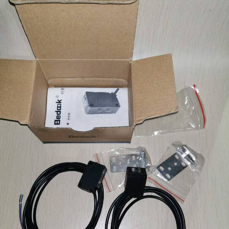 ***包装 比杜克Bedook光电传感器 FM18-T05N-C31P2