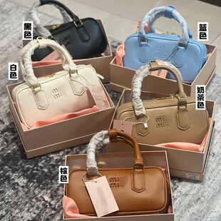 Miu�����¿�͹����ᱣ�g��r�аٴ�ͨ�ڲ�ʿ�D�μ�б�����^��Ů