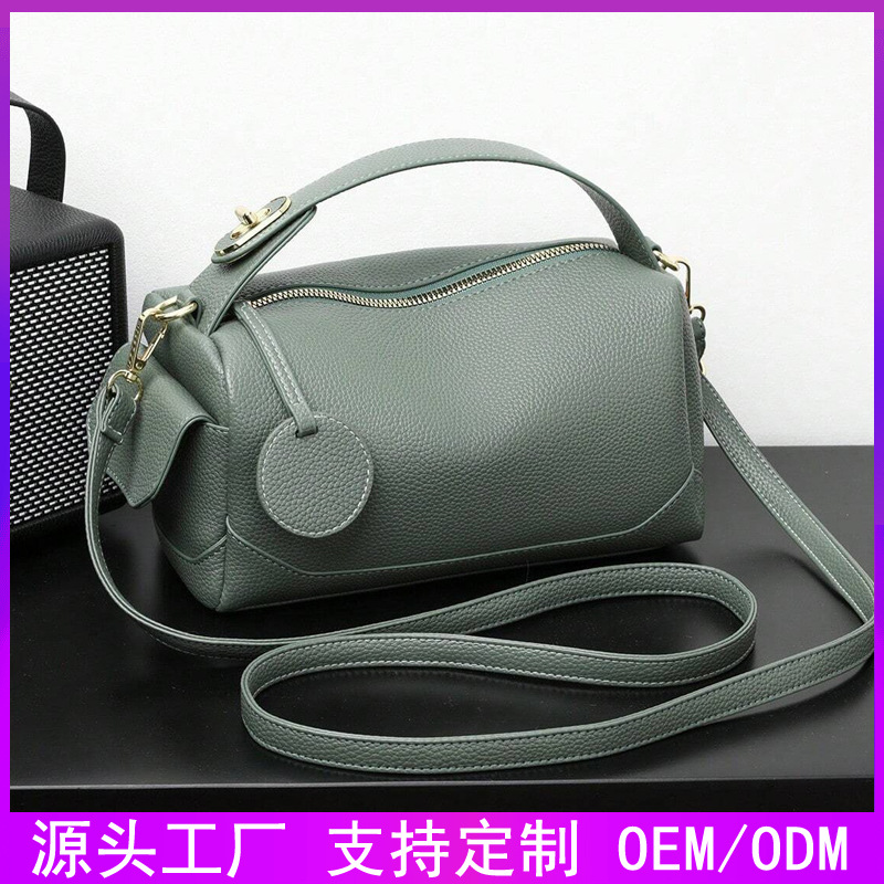 Bag Women's New Fashion Crossbody Soft Leather Large Capacity Commuter Boston Pillow Bag Women's Bag Hand Shoulder Bag
