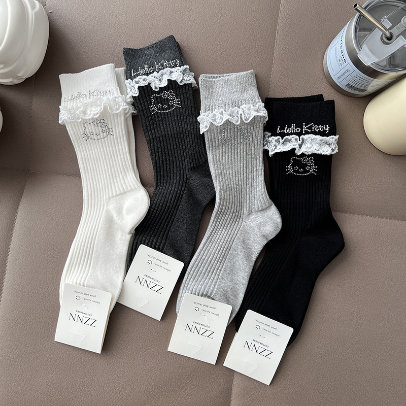 Autumn and Winter New Hot Diamond Kitty Cat Lace Jewelry Socks Women's Socks Ins Trendy Socks Popular Mid-Calf Cotton Socks