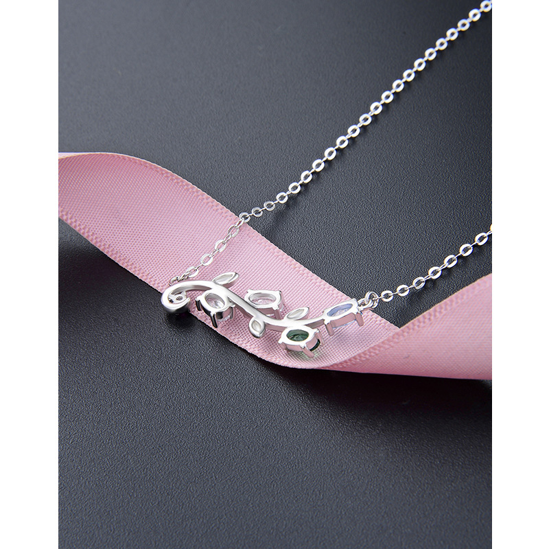 S925 plata esterlina collar de hoja de olivo de las mujeres micro incrustaciones de circón nicho diseño de alta calidad de la cadena de clavícula todo partido de la joyería