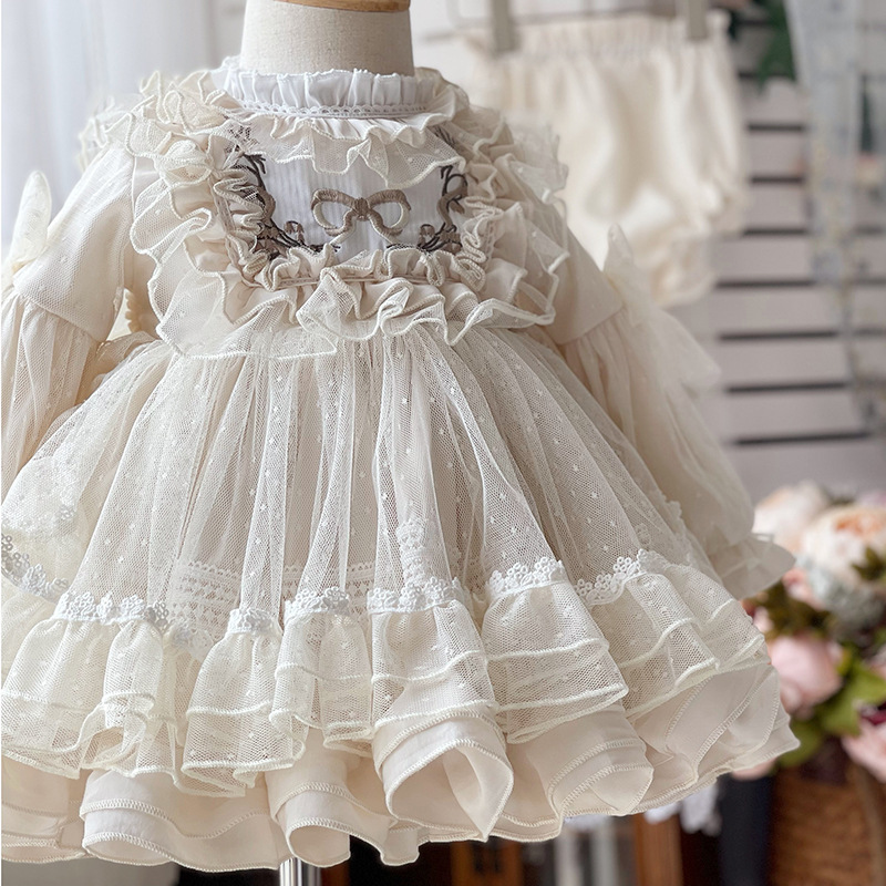 Robe de princesse lolita en dentelle pour anniversaire bébé_voghion.com