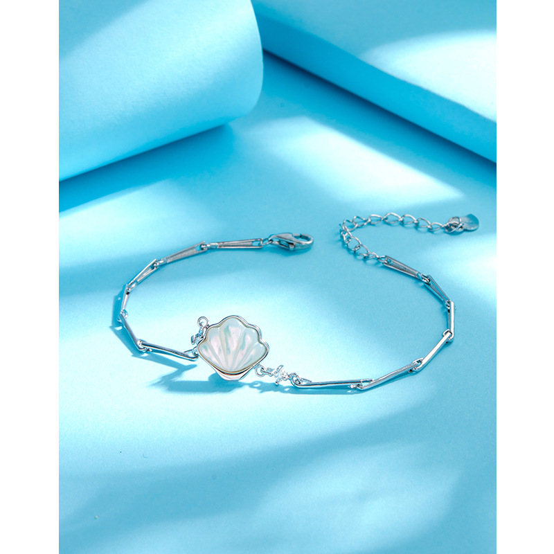 S925 pulsera de concha de plata esterlina de las mujeres Luz nicho de lujo diseño de alta gama sentimiento una pulsera de concha regalo para novia