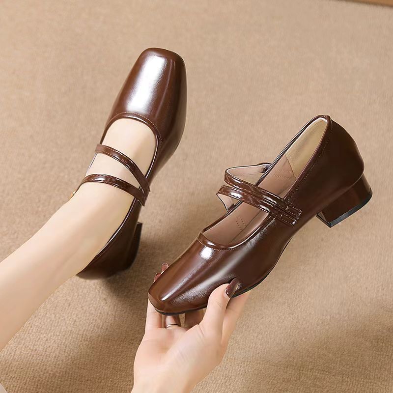 Zapatos franceses de estilo mary-zhen 2026 primavera nueva moda ropa exterior de hadas con falda ligera zapatos de tacón alto