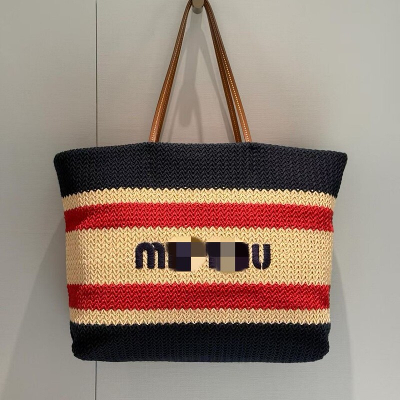 Miu Jia Beach Straw Woven Bag, Horizontal Tote Bag, Single Shoulder Crossbody Large Capacity Shopping Bag, Miu Women's Bag, Versatile Crossbody Bag