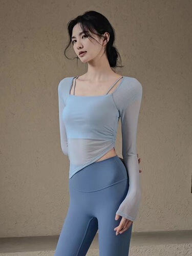 Yoga women's autumn and winter mesh two-piece sport top with breast pad, long sleeve outerwear for running training fitness clothing
