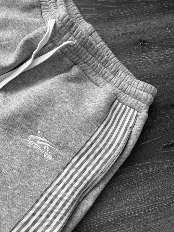 Vintage Y2k Retro Side Stripe Jogger Pants For Men And Women_voghion.com