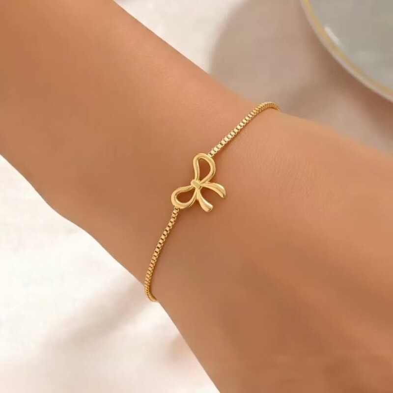 Stainless Steel European and American Foreign Trade Cross-Border Bow Pendant Adjustable Bracelet for Women, Fashionable, Simple and High-End Jewelry