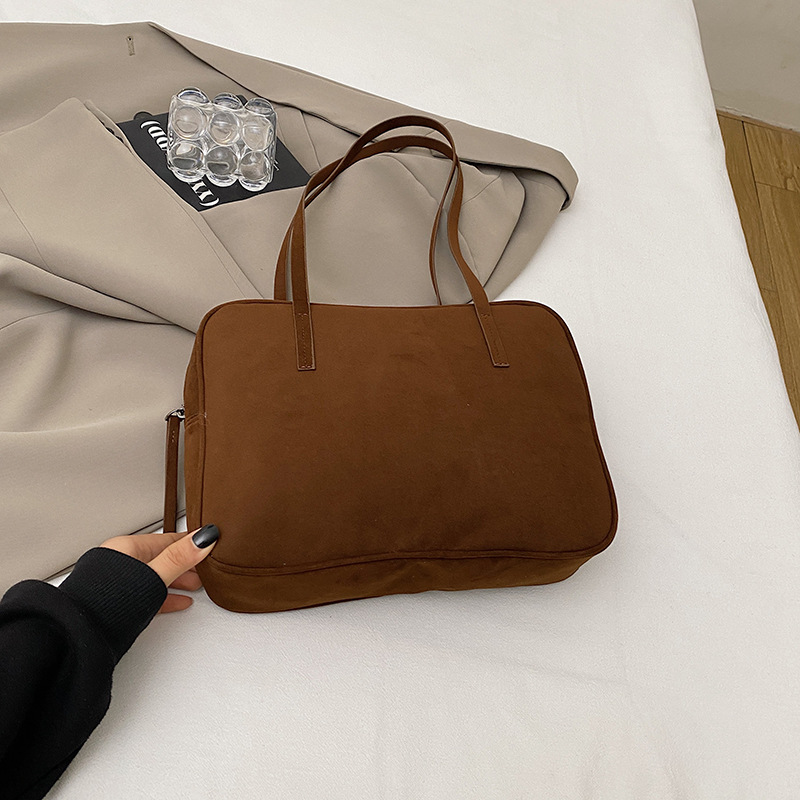 Bolso de gran capacidad para mujeres 2024 nuevo invierno de moda textura mochila de hombro alta sensación de moda bolso de mujer bolso de viaje