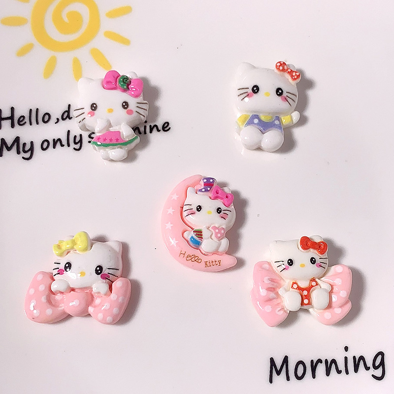 Nuevos accesorios de resina de gato de dibujos animados KT pegamento de crema casero diy clips de pelo para niños botones de zapatos parches de belleza