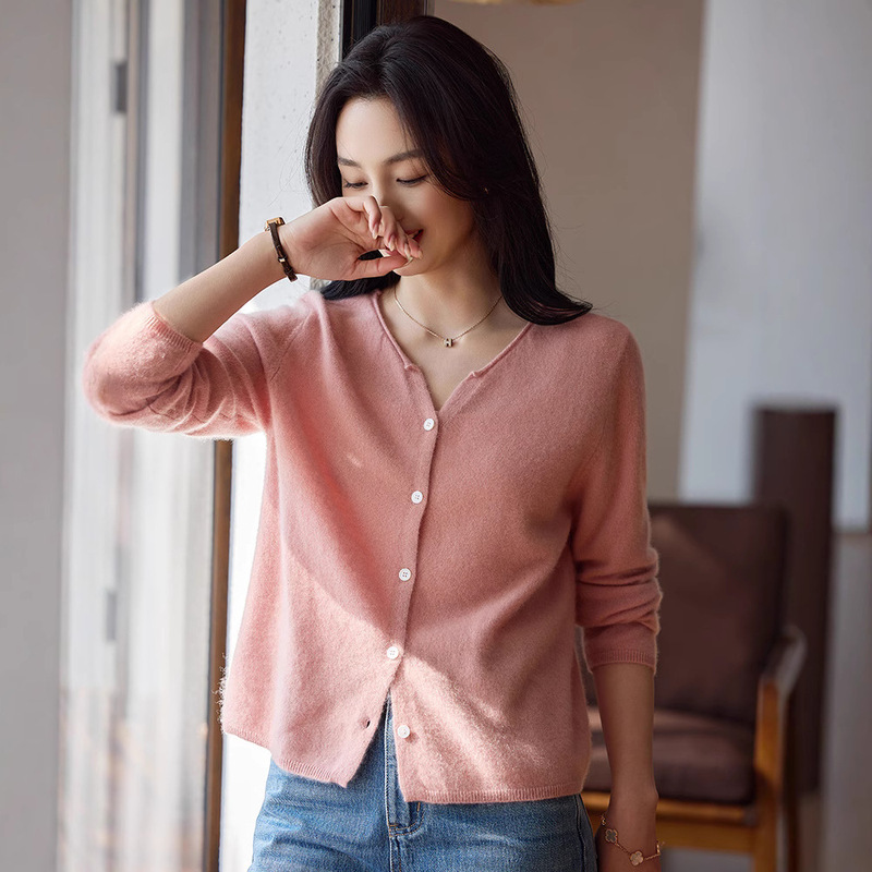 Autumn and Winter New Style 100 Pure Wool Knitted Cardigan Women's V Neck Pure Outwear Simple Style Long-Sleeved Sweater Cashmere Short Style