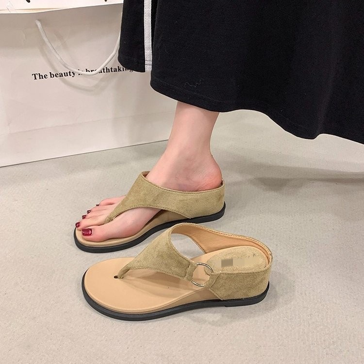La parte inferior gruesa aumenta la altura del talón clip zapatillas de flip flops para mujeres verano 06 nuevas zapatillas no cansadas image 4