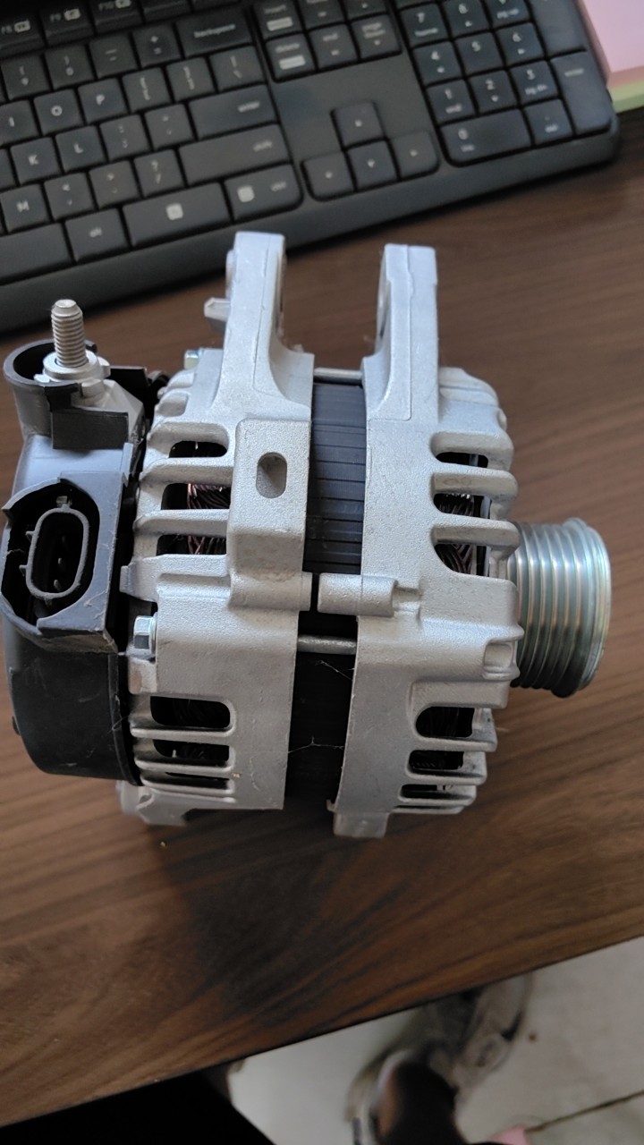 Alternator 37300-4A320 for Hyundai H-1 Cargo Lra03798 554170Ri 2610011