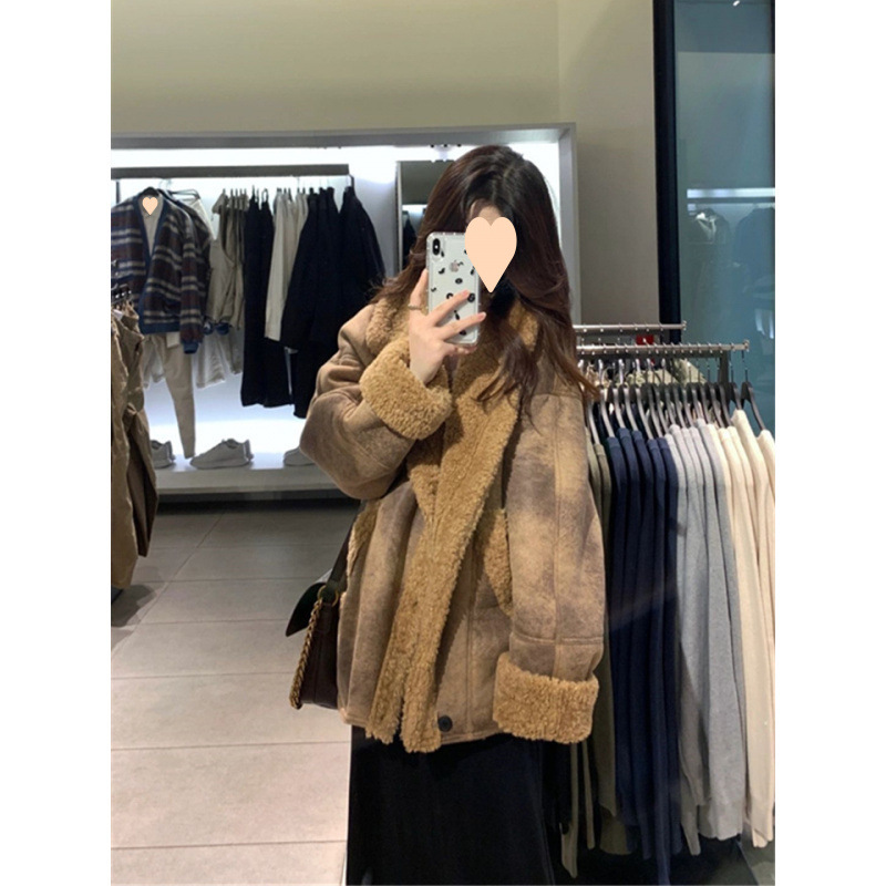 Maillard integrated lamb fur coat for women in winter new retro brown smudge loose thickened motorcycle suit