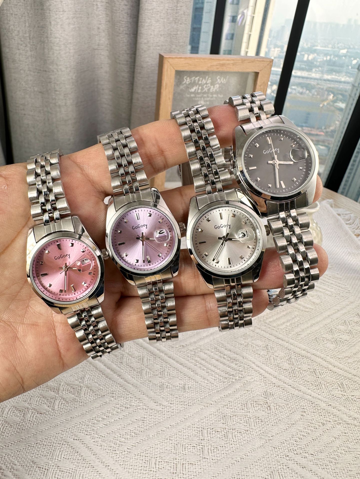 55g Weight Ordinary Glass Mirror Material Steel Belt Strap Material Watch Classification Pointer Display Type Double Side Snaps Buckle Style Round Dial Shape Casual, Daily Occasion Quartz Movement Solid Color Pattern Women's Gender Classic Style Style Classic Style Solid Color Double Side Snaps Quartz Watch Women's Watches 11