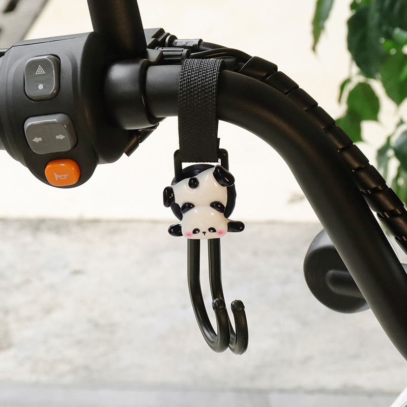 Gancho para coche eléctrico Gancho para colgar para motocicleta de carga universal delantero Gancho para llevar lindo panda