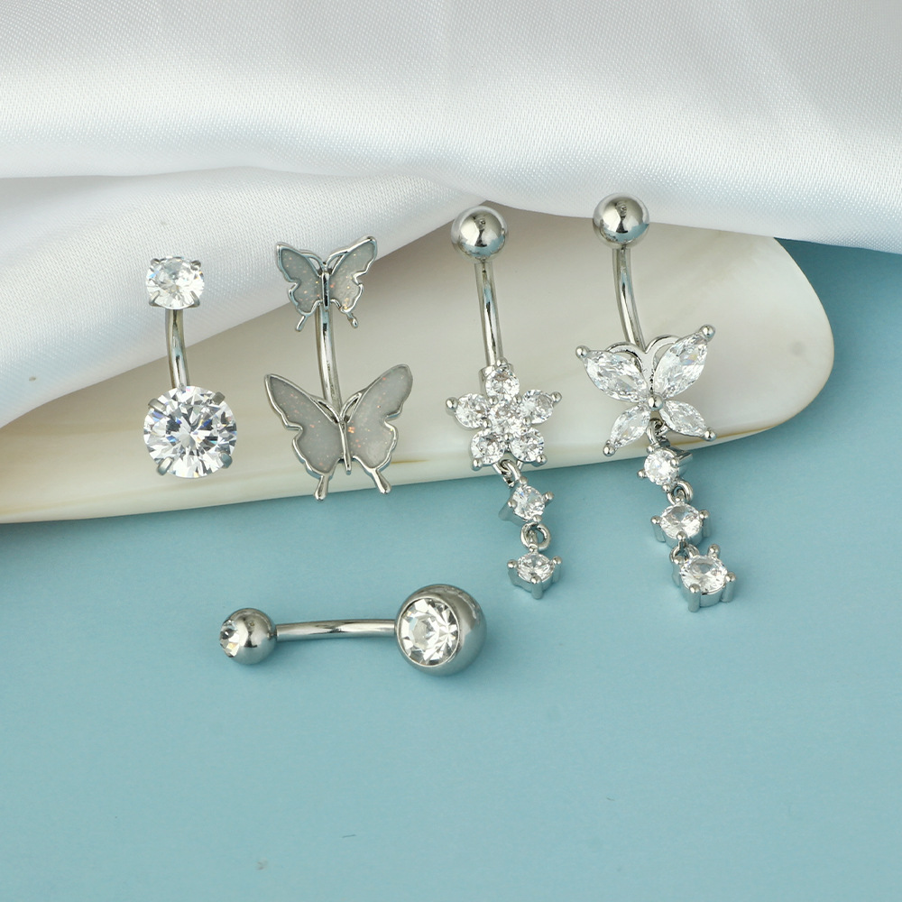 Silver pointed spike labret stud material detail