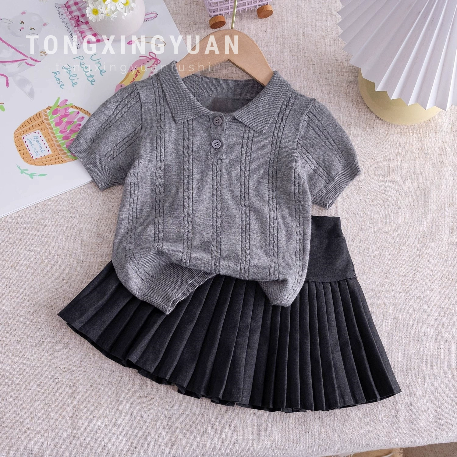 Детский летний комплект, цветное поло для девочки, футболка, pleated skirt, западный стиль