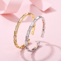 跨境925銀精工白貝母靈蛇手鐲女微鑲輕奢時尚氣質開口蛇形手環