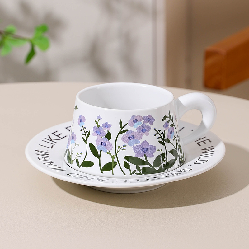 Taza de café de cerámica, platillo, juego de regalo, taza, taza de agua de oficina para el hogar, taza de leche, regalo a mano, día de Año Nuevo