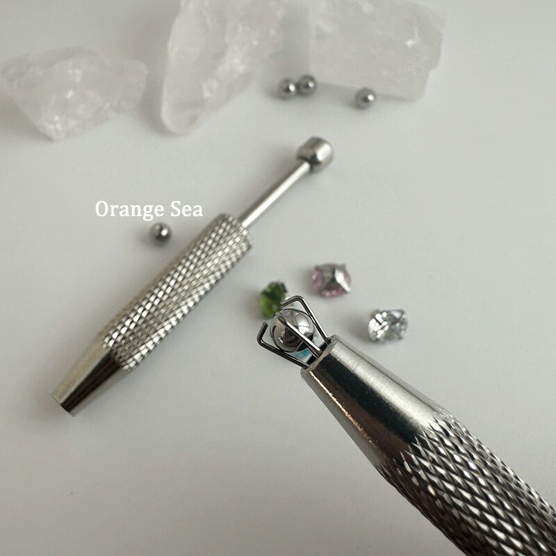 Screw Ball Gripper Four-Claw Clip Titanium Steel Ball Ear Plug Screw Buckle Accessories Ear Stud Women's Ear Jewelry Ball Gripper New